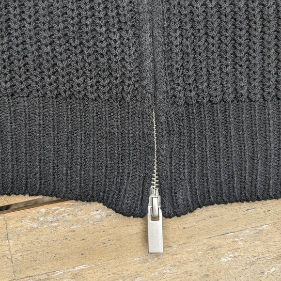 Cropped Full-Zip Collared Sweater - Picture 2 of 8